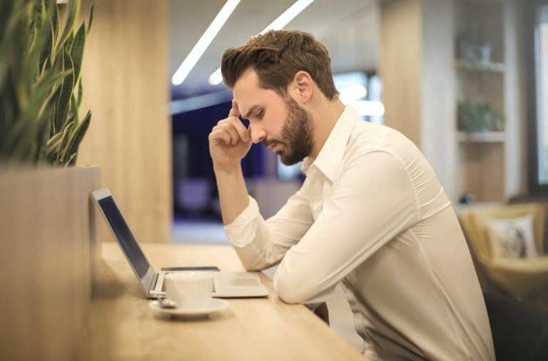 Easy Ways To Stop Computer Eye Strain
